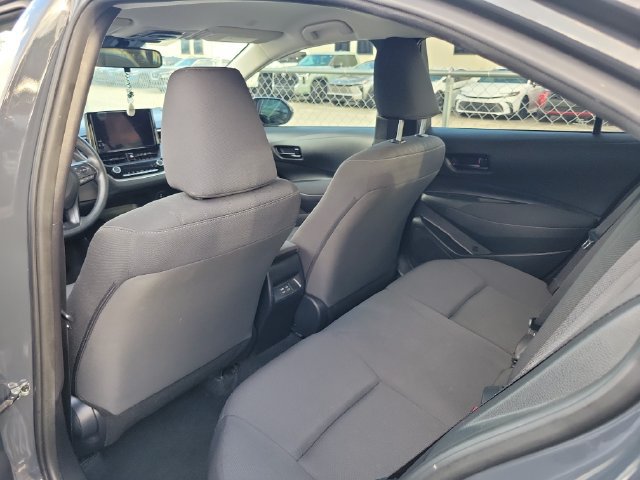 Used 2023 Toyota Corolla LE FWD image 7