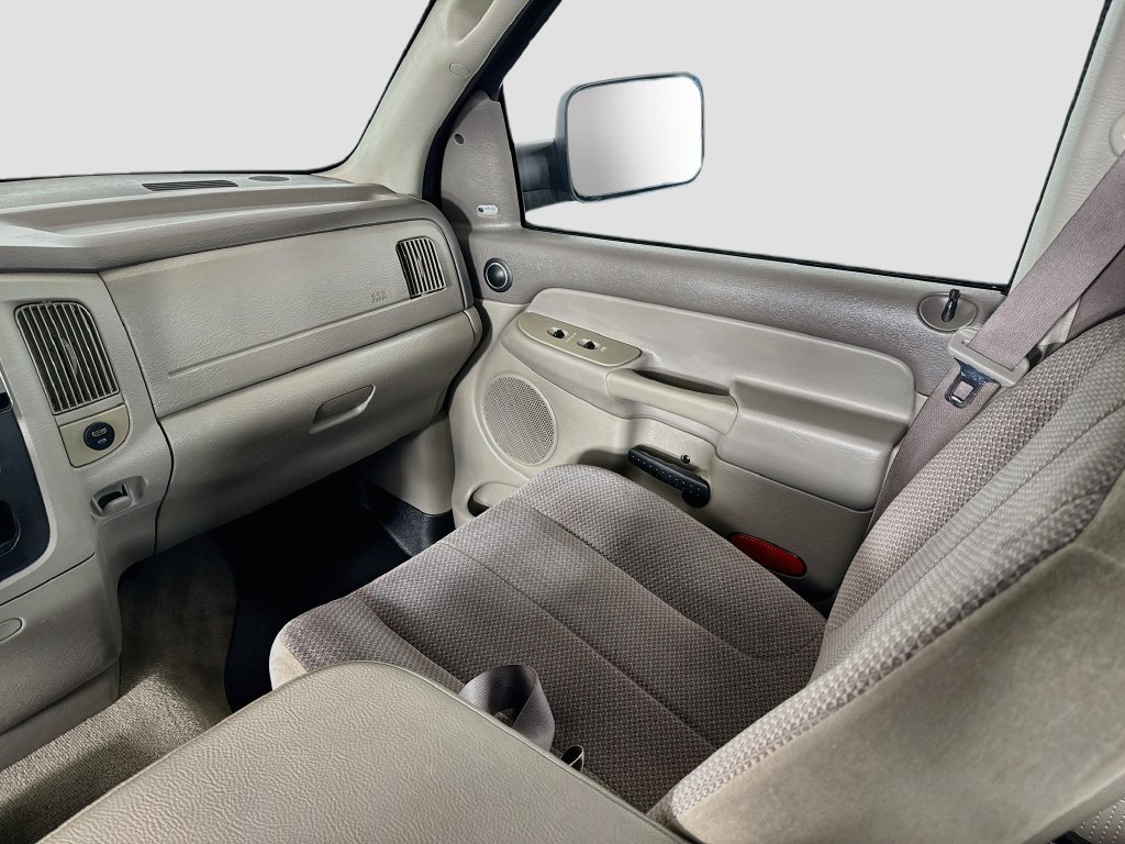 Used 2005 Dodge Ram 2500 Truck SLT w/ Trailer Tow Group AWD/4WD image 22