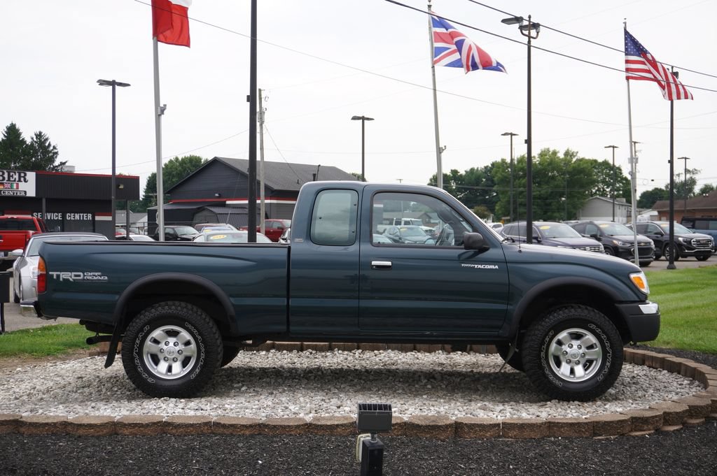 Used 1998 Toyota Tacoma PreRunner RWD image 8