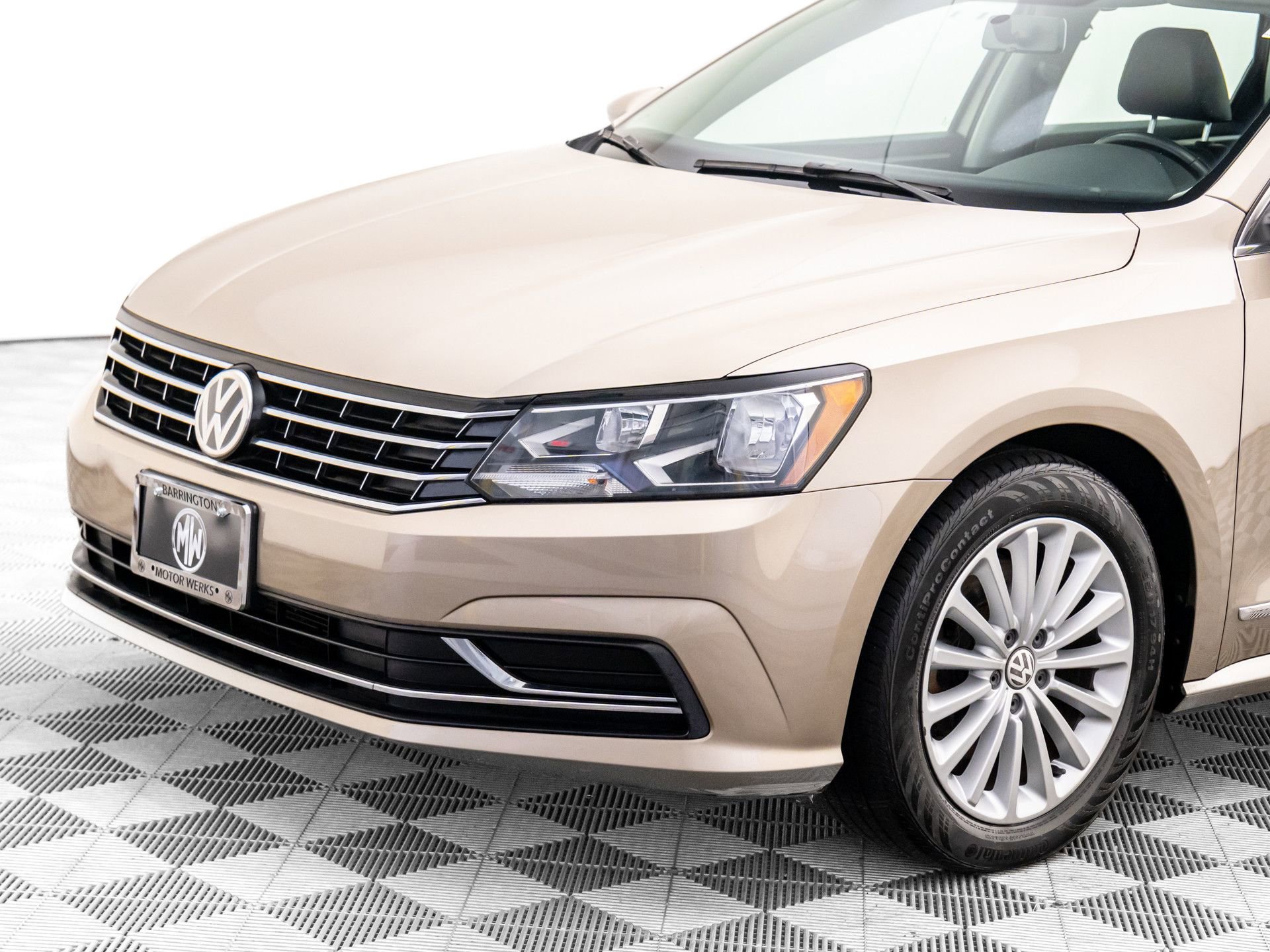 Used 2016 Volkswagen Passat 1.8T SE image 35