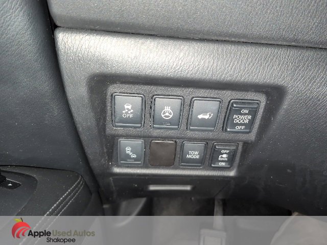 Used 2016 Nissan Pathfinder SL w/ SL Premium Package image 30