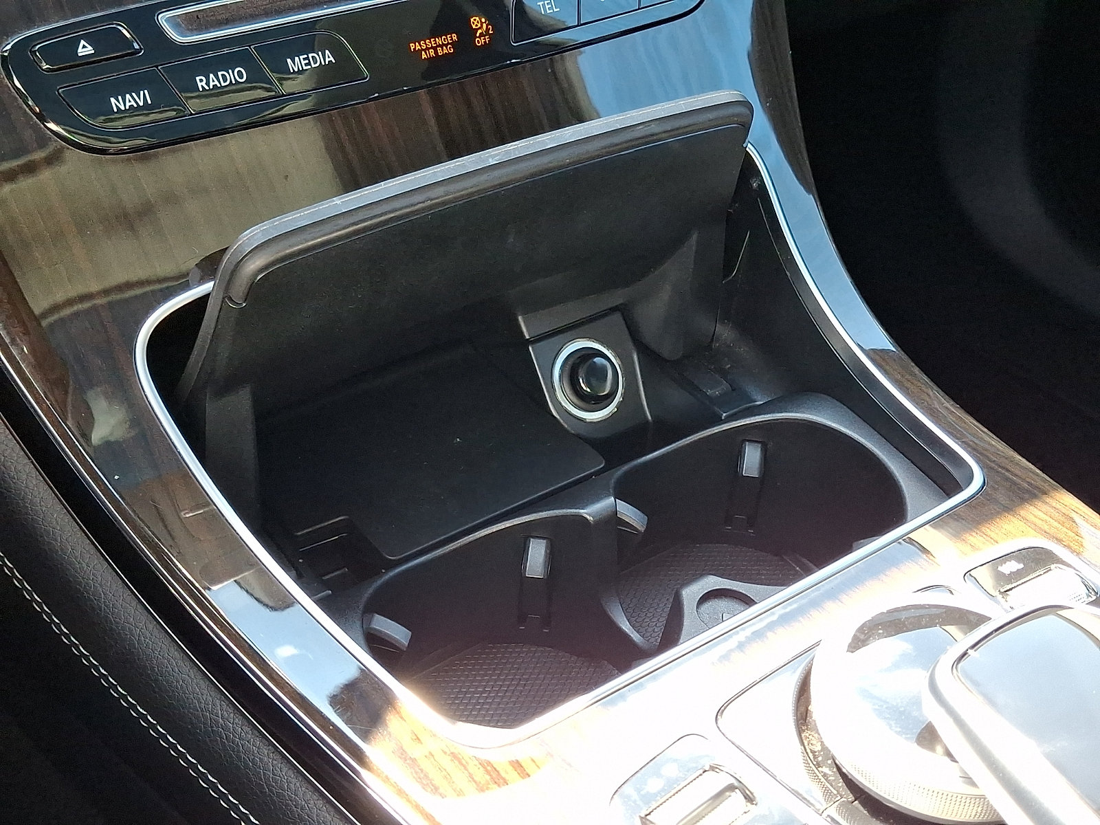 Used 2016 Mercedes-Benz GLC 300 4MATIC image 25