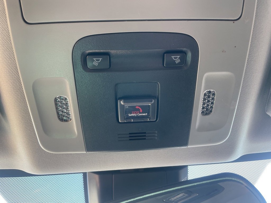 Used 2020 Toyota Camry SE image 21