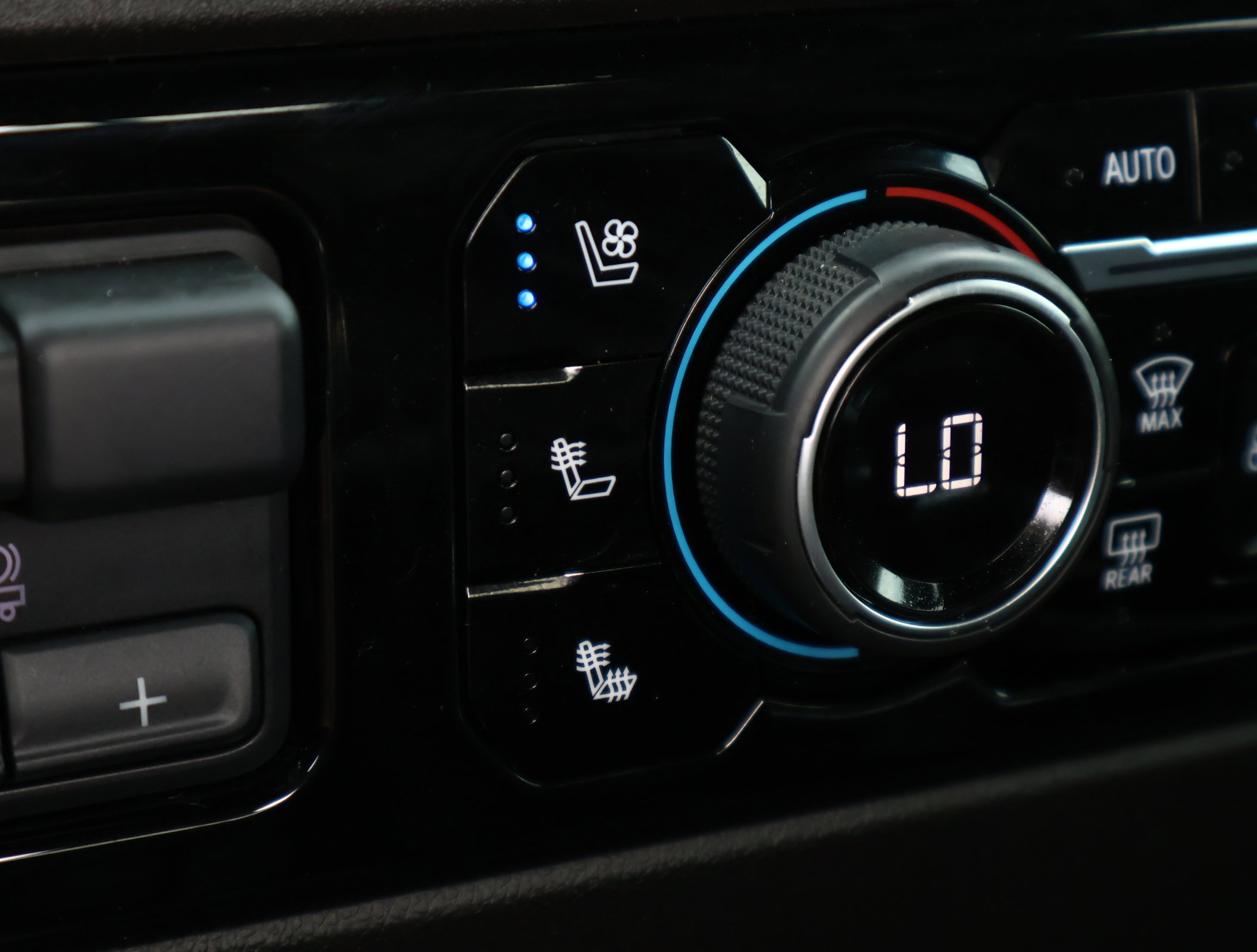 Used 2023 Chevrolet Silverado 1500 LTZ w/ LTZ Premium Texas Edition image 6
