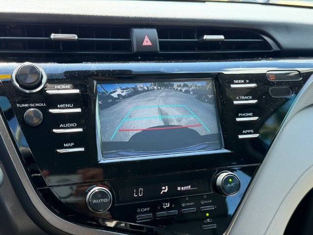 Used 2019 Toyota Camry SE FWD image 25
