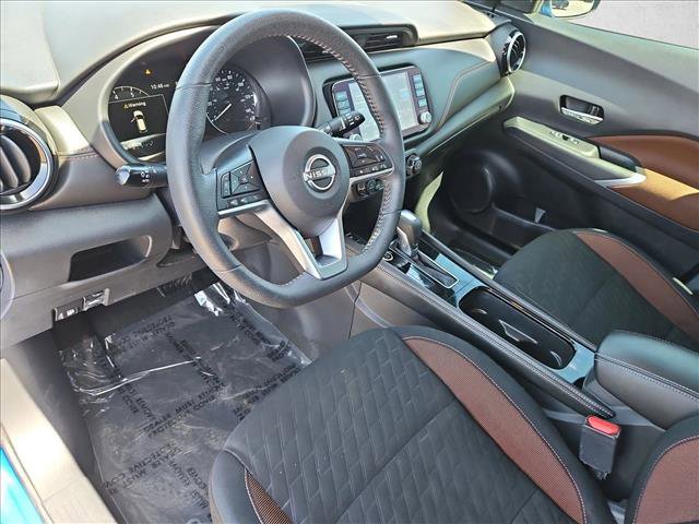 Used 2023 Nissan Kicks SR FWD image 12