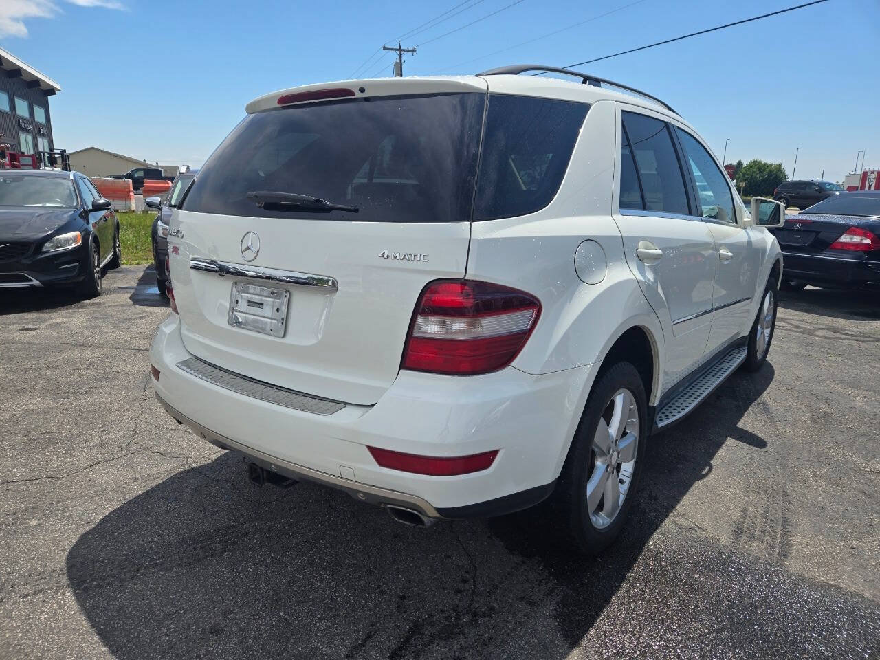 Used 2011 Mercedes-Benz ML 350 4MATIC image 8