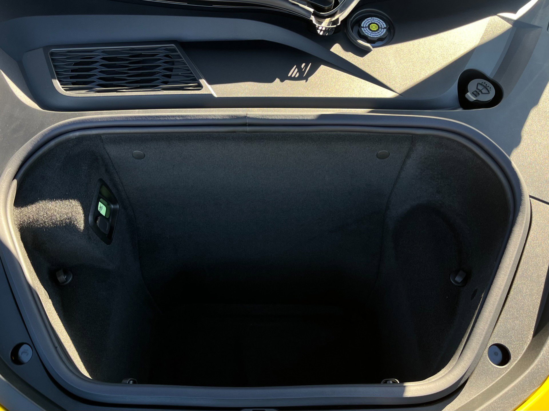 Used 2025 Chevrolet Corvette Z06 image 46