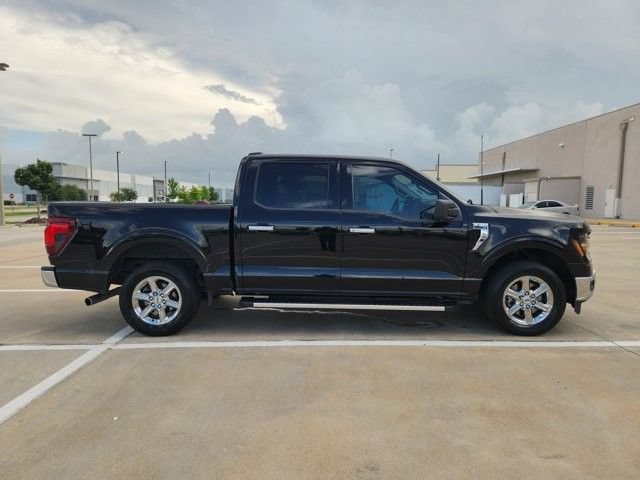 Certified 2024 Ford F150 XLT w/ Mobile Office Package RWD image 4