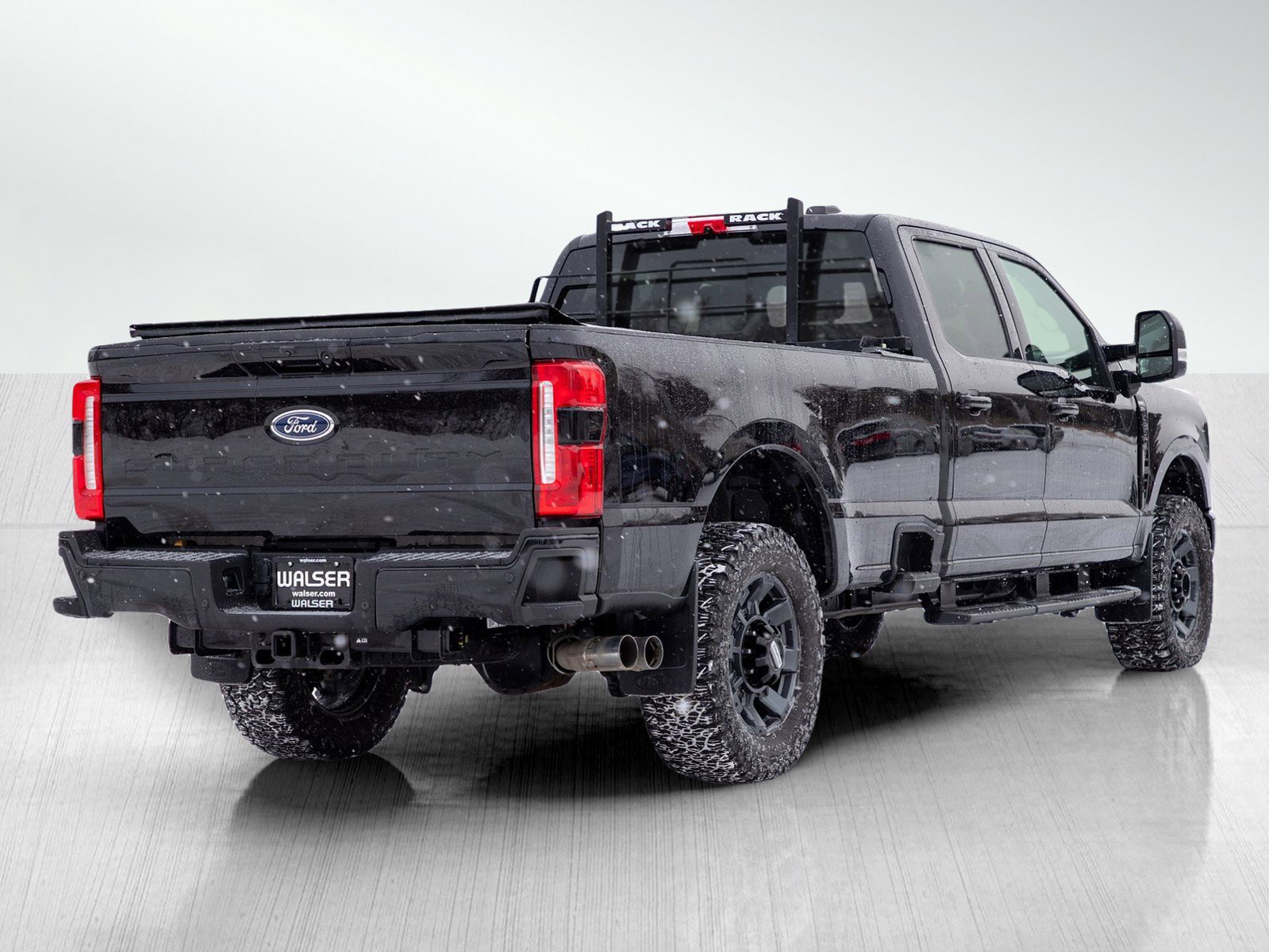 Used 2024 Ford F250 Lariat w/ Sport Appearance Package image 5