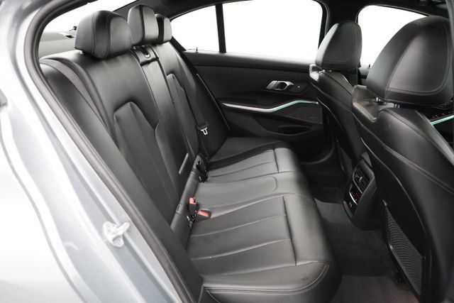 Used 2023 BMW 330e xDrive w/ Premium Package image 77