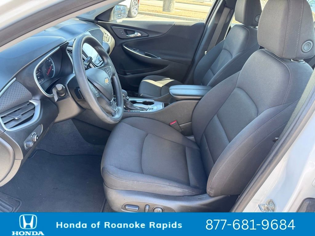 Used 2024 Chevrolet Malibu LT image 26