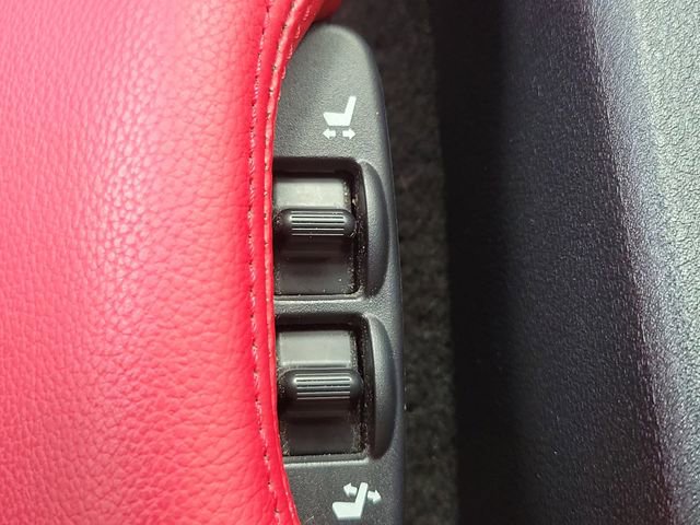Used 2024 Nissan Z Performance w/ Floor Mat Package RWD image 16