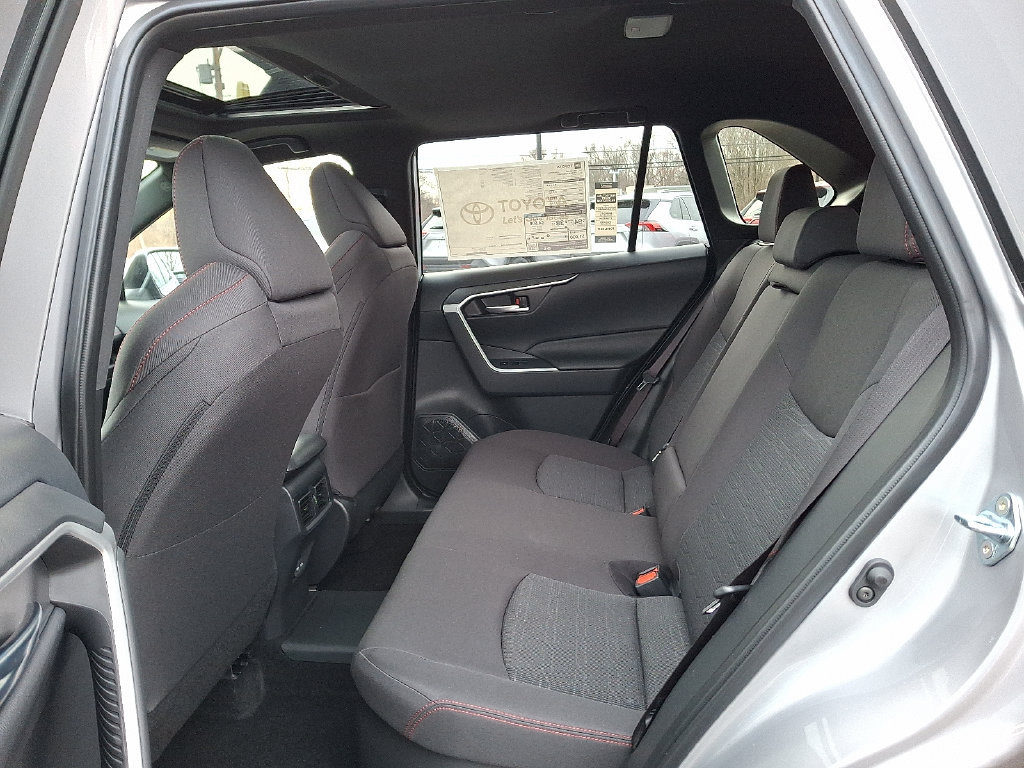 New 2025 Toyota RAV4 SE w/ Weather & Moonroof Package AWD/4WD image 5
