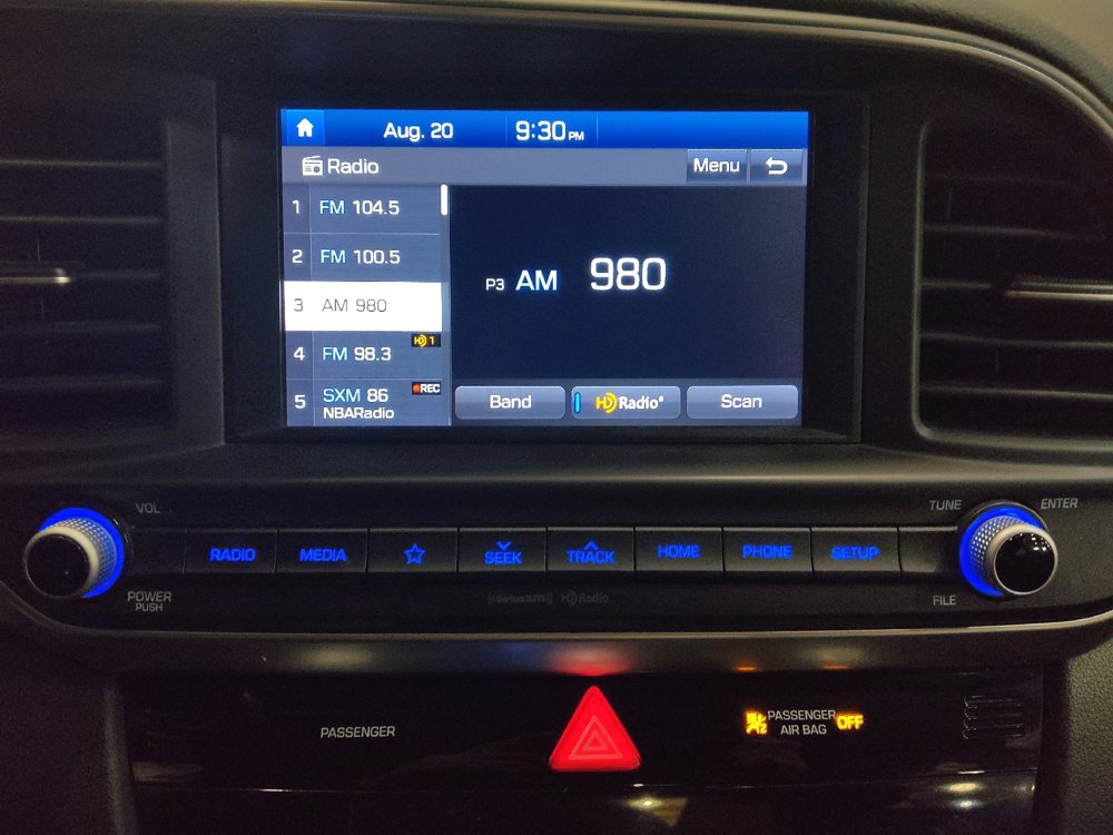 Used 2020 Hyundai Elantra SEL w/ Cargo Package (C1) FWD image 25