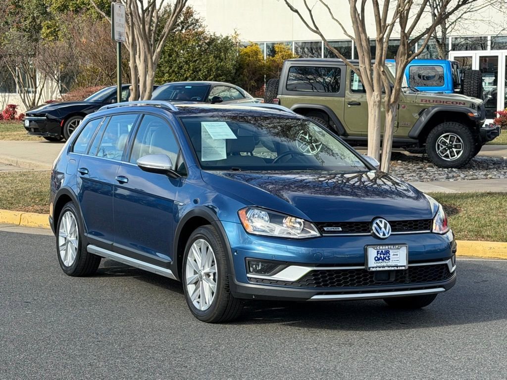 Used 2017 Volkswagen Golf Alltrack SE