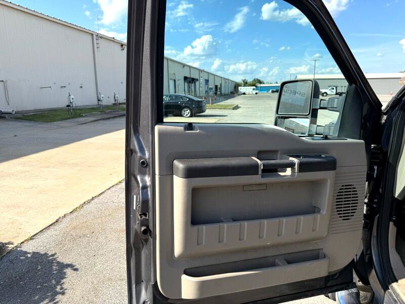 Used 2008 Ford F250 XLT image 10
