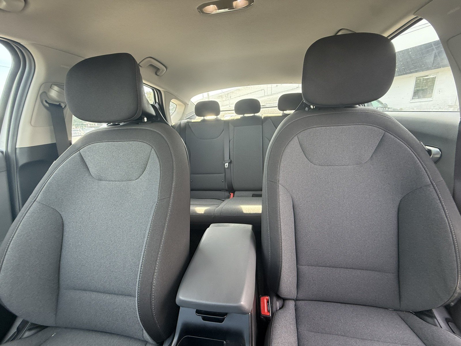 Used 2025 Kia K4 FWD image 12