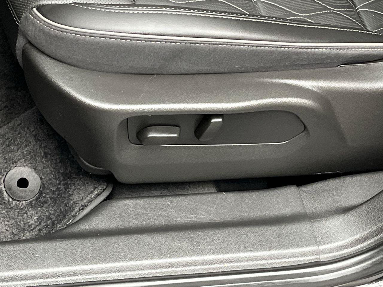 Certified 2023 Buick Envision Avenir AWD/4WD image 10