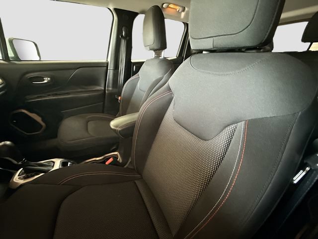 Used 2016 Jeep Renegade 75th Anniversary AWD/4WD image 20