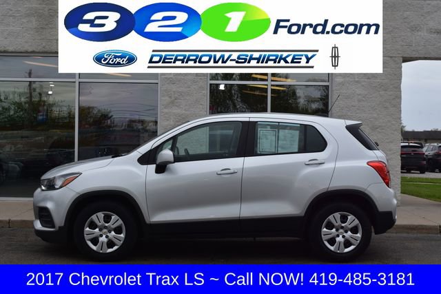 Used 2017 Chevrolet Trax LS FWD image 2