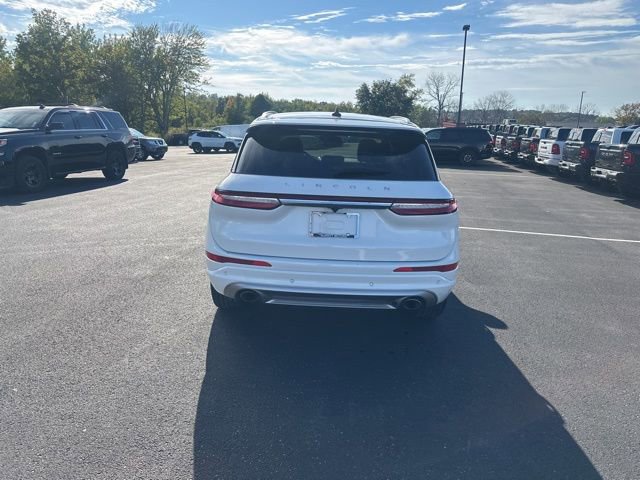 Used 2022 Lincoln Corsair Standard w/ Equipment Group 101A image 7