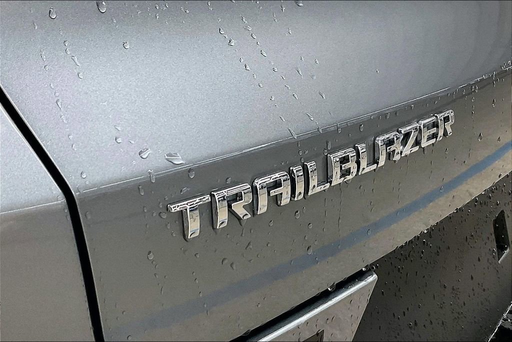 New 2026 Chevrolet TrailBlazer LS FWD image 11