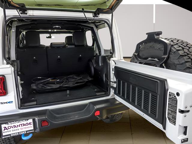 Used 2021 Jeep Wrangler Unlimited Rubicon 4xe w/ Steel Bumper Group AWD/4WD image 24