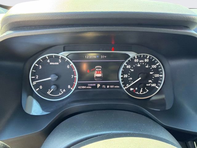 Used 2024 Nissan Rogue SV image 27