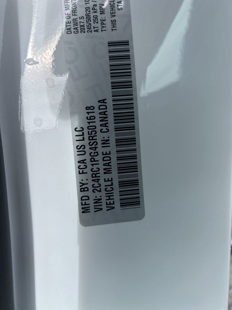 New 2025 Chrysler Pacifica Pinnacle w/ Trailer Tow Group image 54