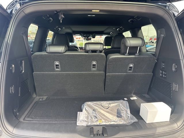 New 2026 Nissan Armada PRO-4X AWD/4WD image 16