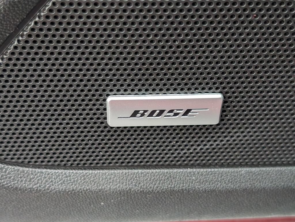 Used 2023 Chevrolet Equinox RS w/ RS Leather Package FWD image 35