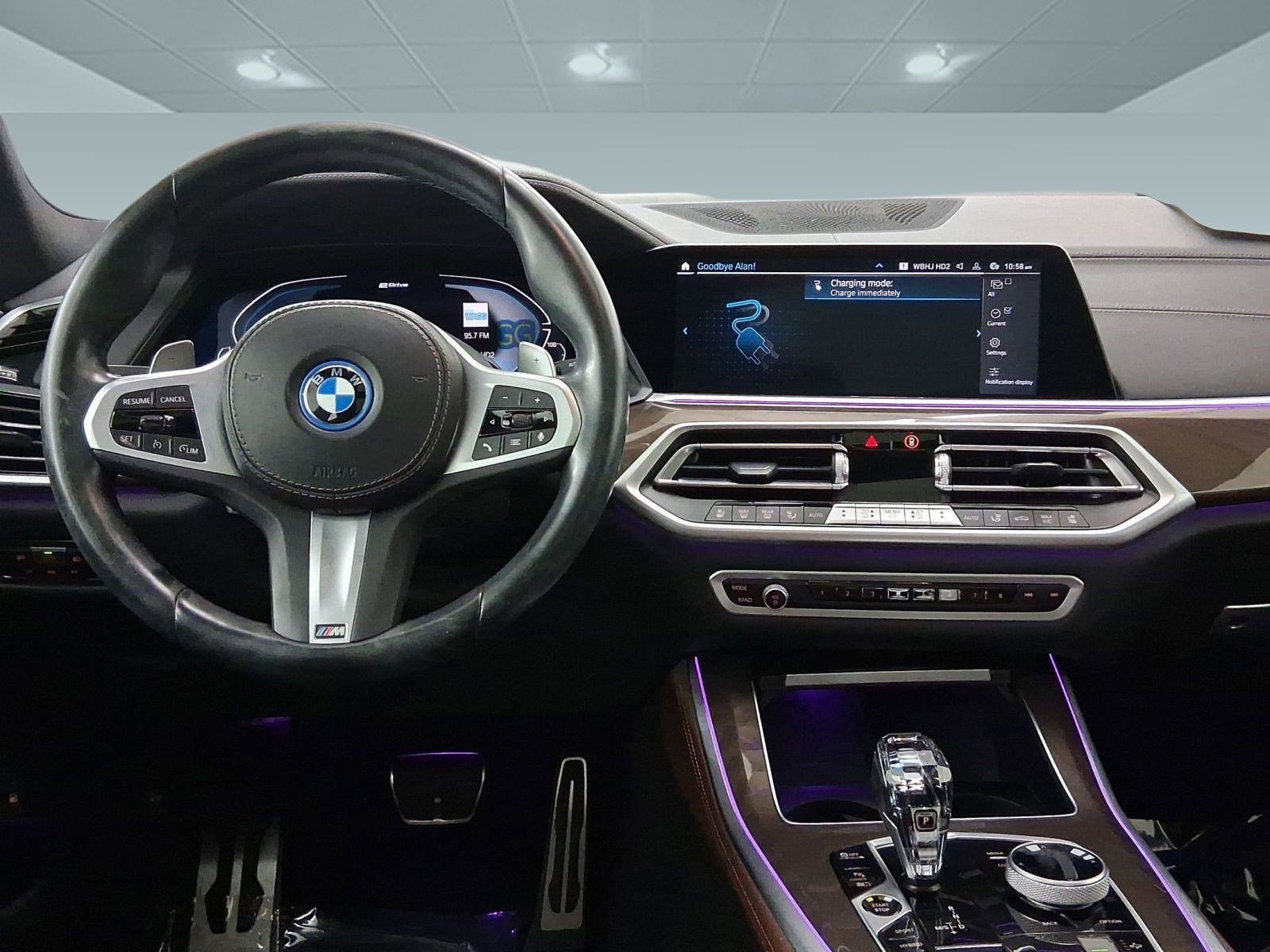 Used 2023 BMW X5 xDrive45e w/ Executive Package image 3