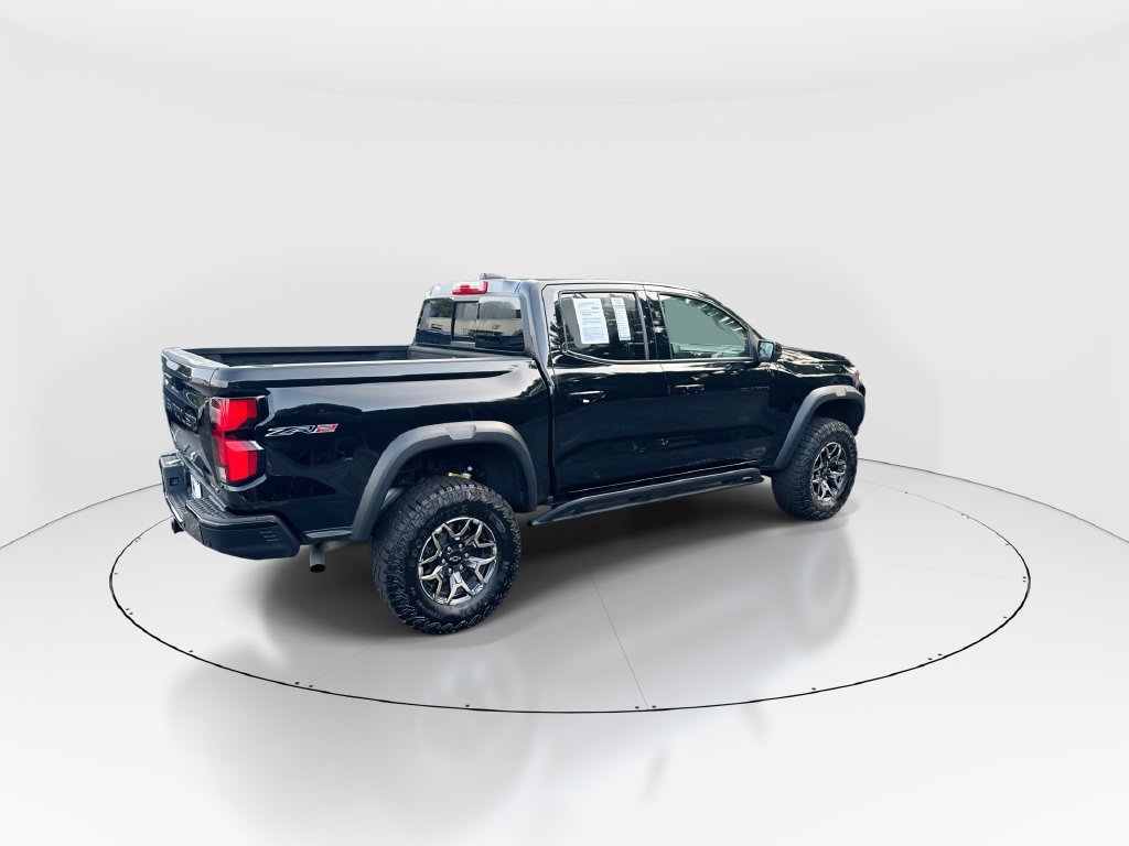 Used 2024 Chevrolet Colorado ZR2 w/ ZR2 Convenience Package III AWD/4WD image 8