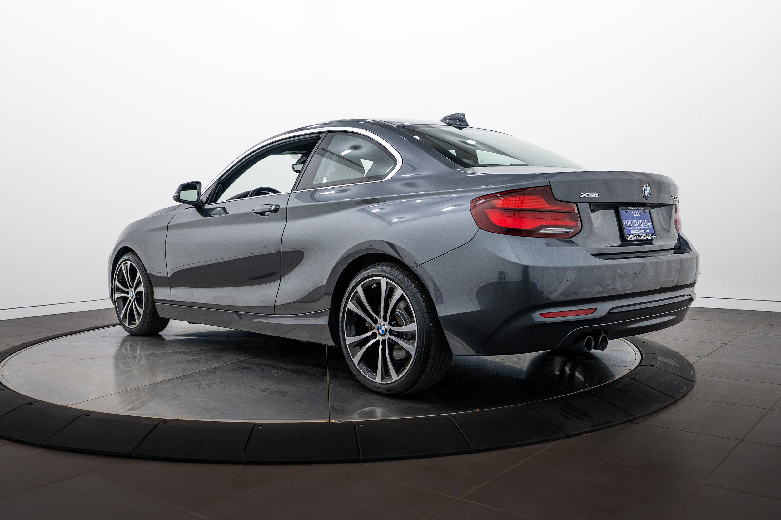 Used 2020 BMW 230i xDrive Coupe w/ Premium Package AWD/4WD image 5