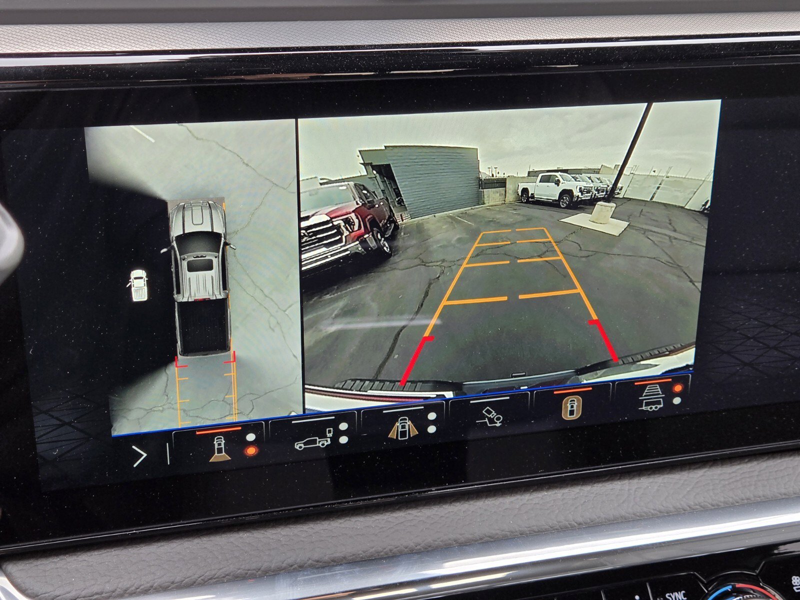 New 2025 GMC Sierra 2500 Denali w/ Denali Reserve Package image 13