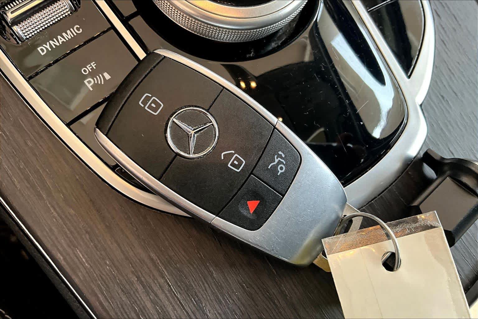 Certified 2020 Mercedes-Benz C 300 Sedan image 15