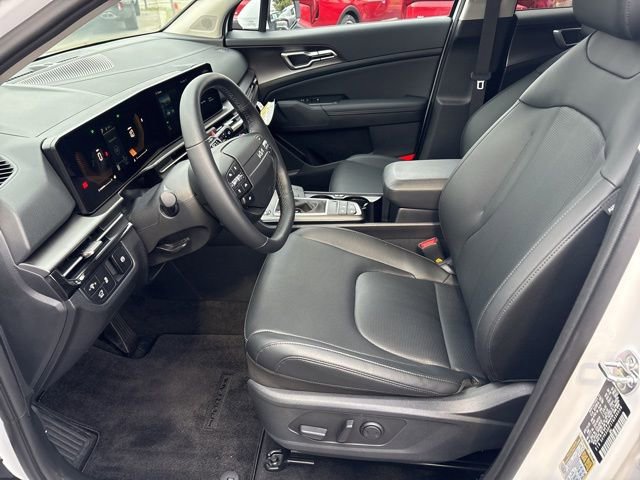 Used 2026 Kia Sportage EX w/ EX Panorama Roof Package image 11