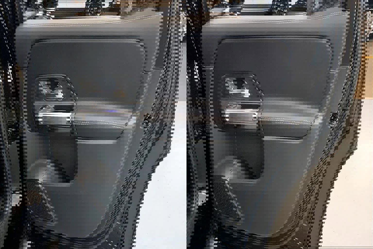 Certified 2023 Mercedes-Benz GLB 250 GLB 250 image 12