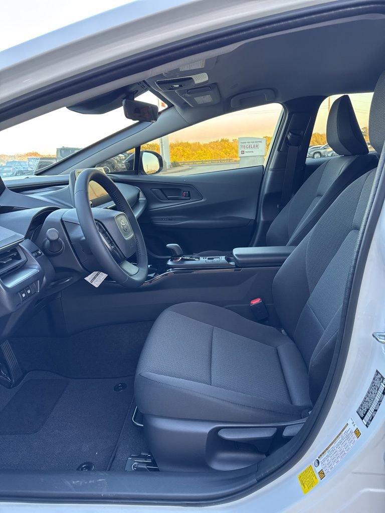 New 2026 Toyota Prius LE image 9
