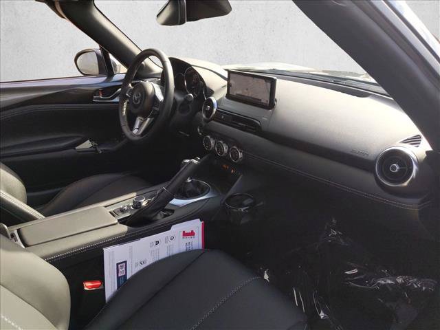Used 2025 MAZDA MX-5 Miata Grand Touring RWD image 18