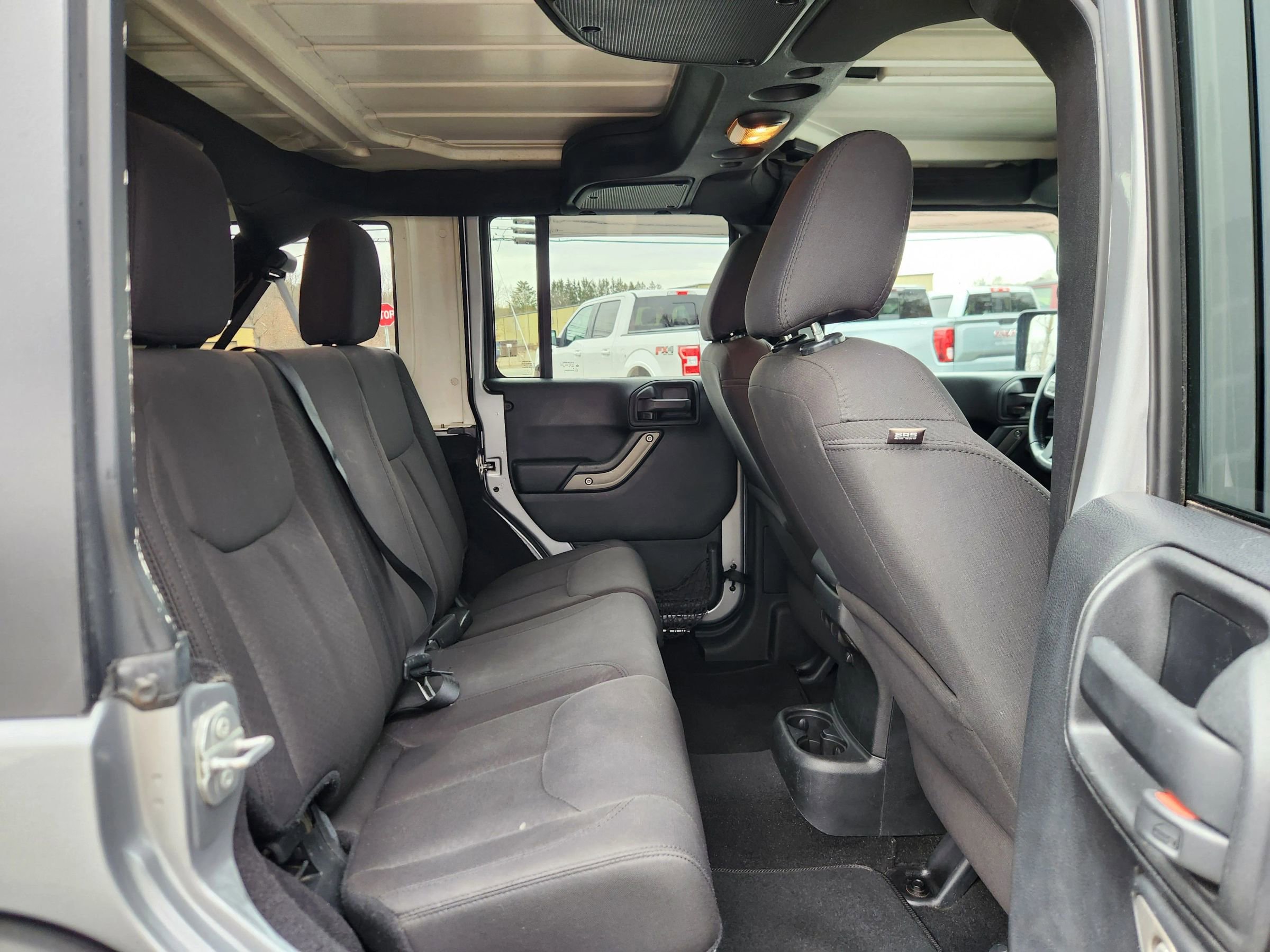 Used 2016 Jeep Wrangler Unlimited Sport w/ Quick Order Package 24S AWD/4WD image 42
