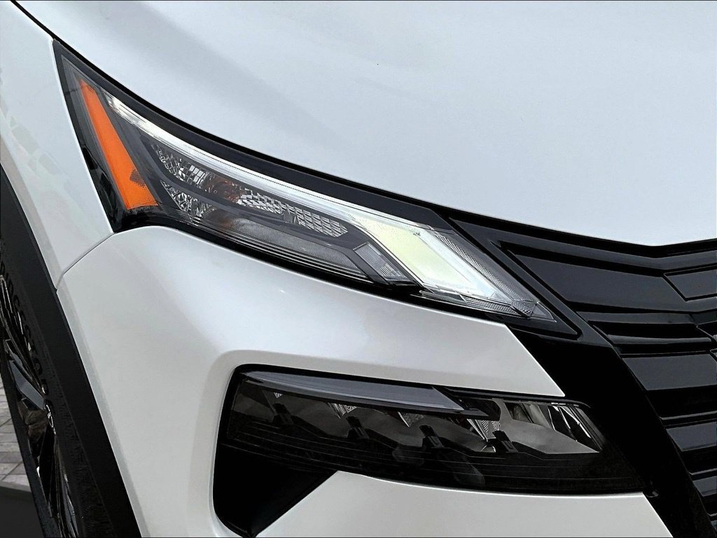 New 2026 Nissan Rogue Dark Armor AWD/4WD image 34