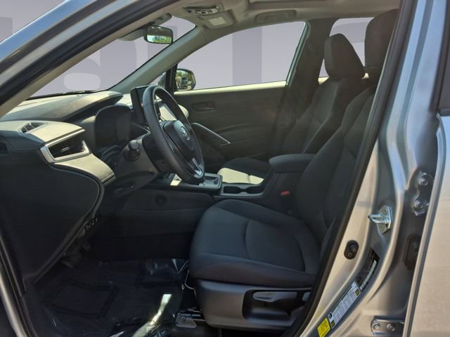 Used 2026 Toyota Corolla Cross LE w/ Moonroof Package image 10