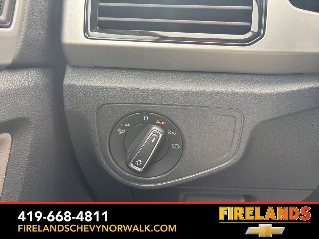 Used 2022 Volkswagen Atlas SE image 20