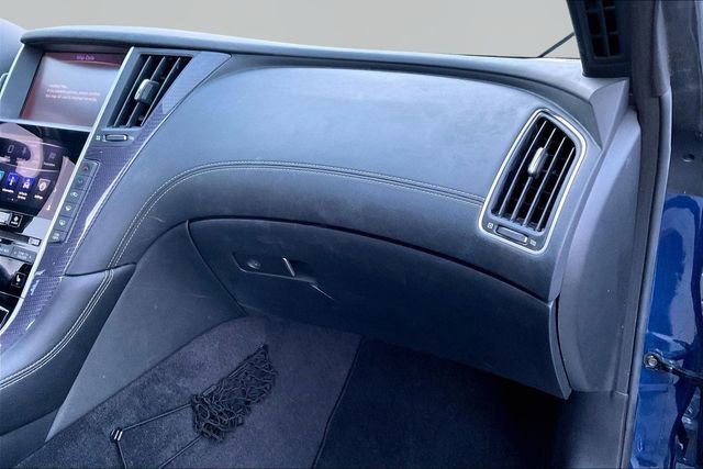 Used 2018 INFINITI Q60 3.0t Sport w/ Sensory Package 3.0T Sport image 18