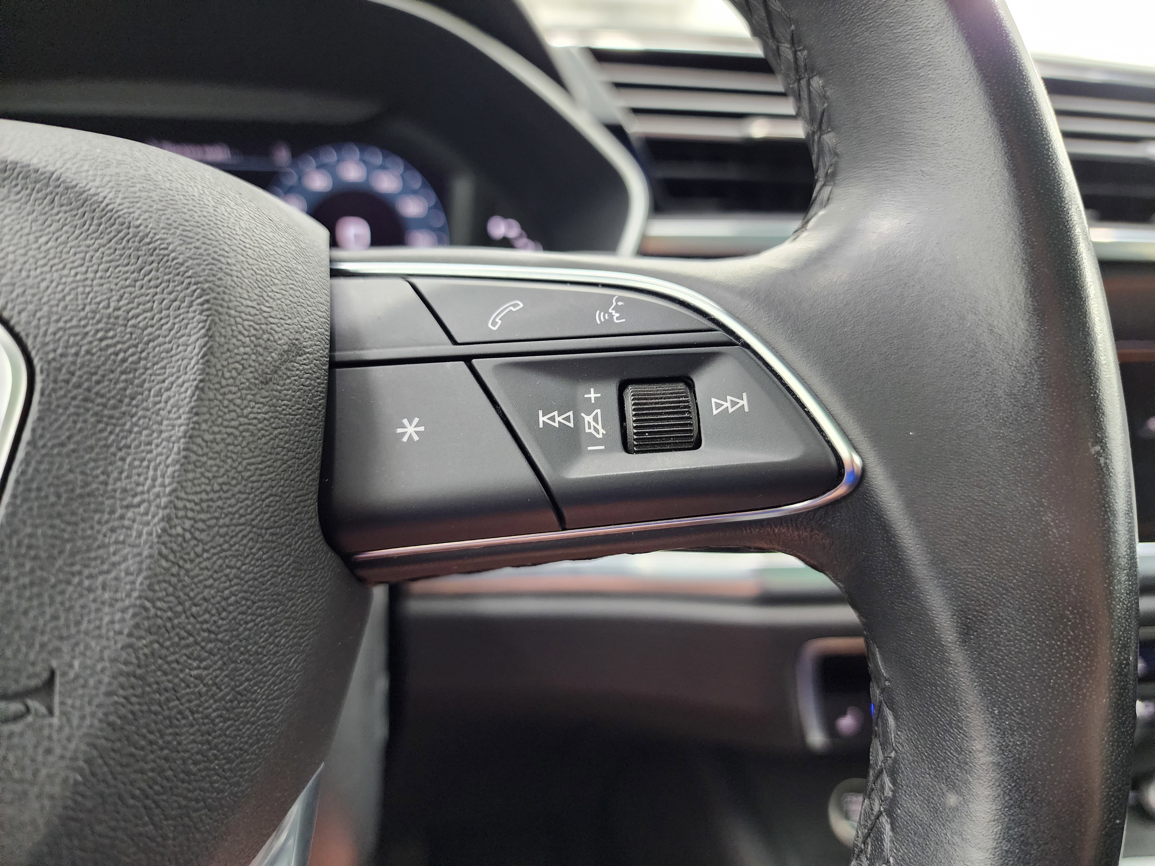 Used 2024 Audi Q3 2.0T Premium image 15