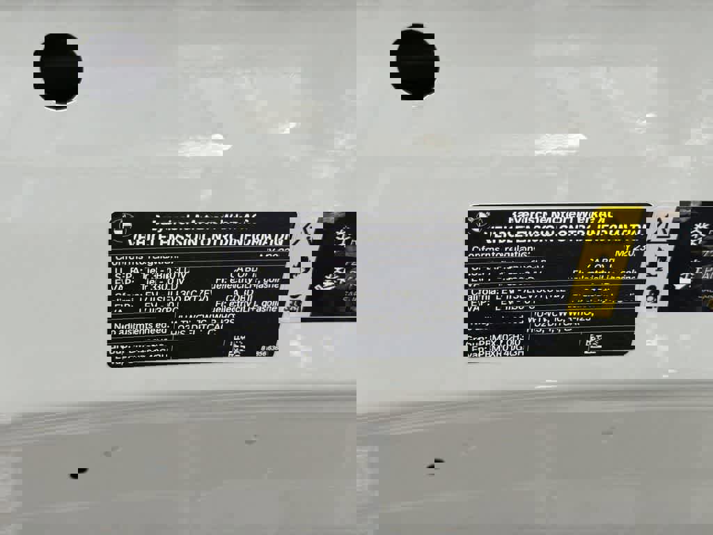 Used 2023 BMW 330e 330e image 9