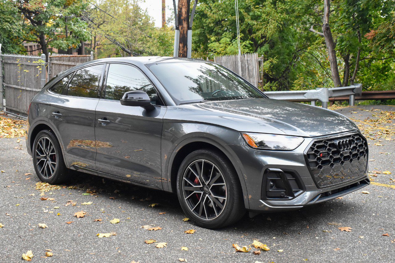 Used 2023 Audi SQ5 Premium Plus w/ Premium Plus Package image 13