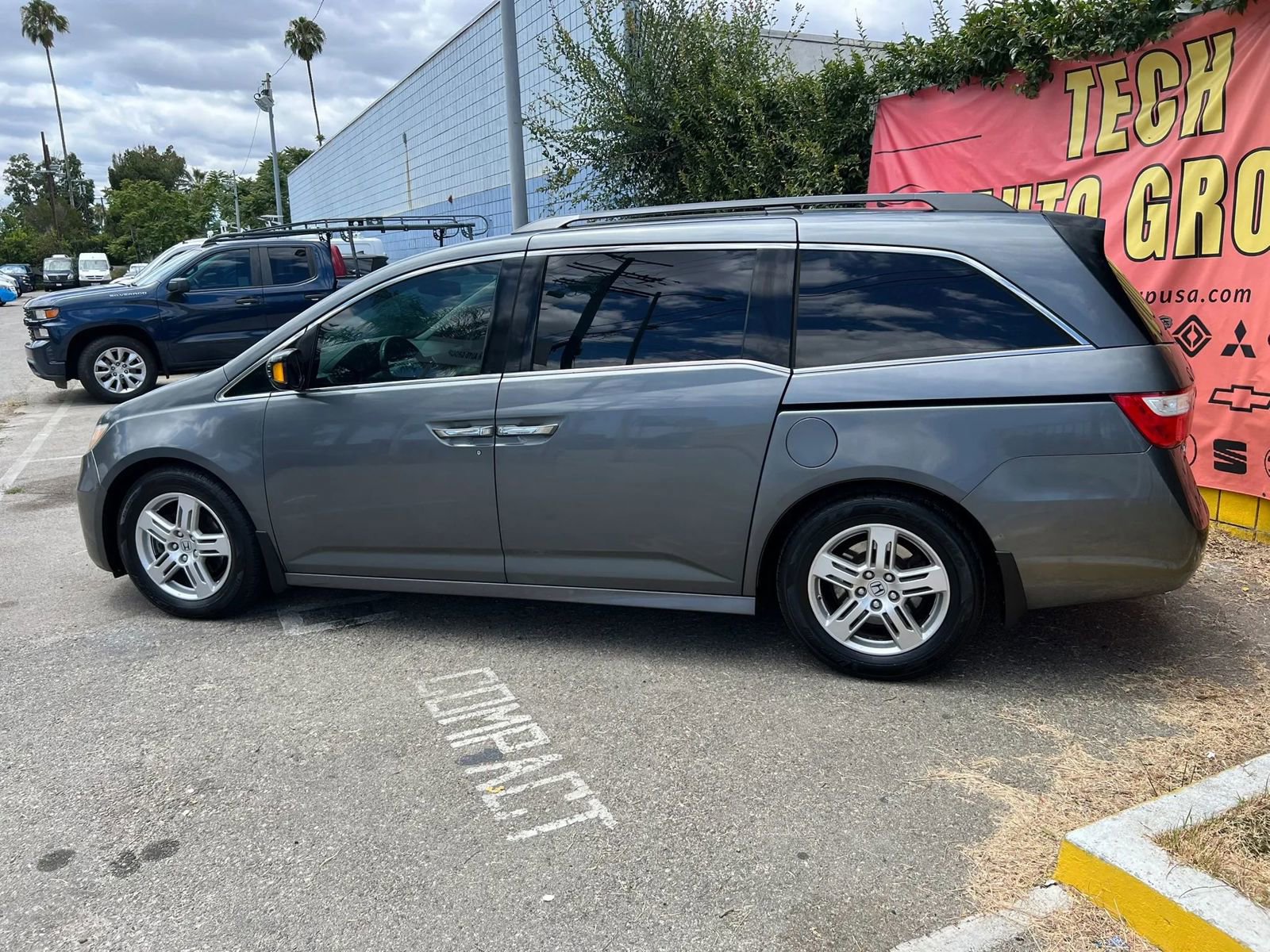 Used 2013 Honda Odyssey Touring image 7